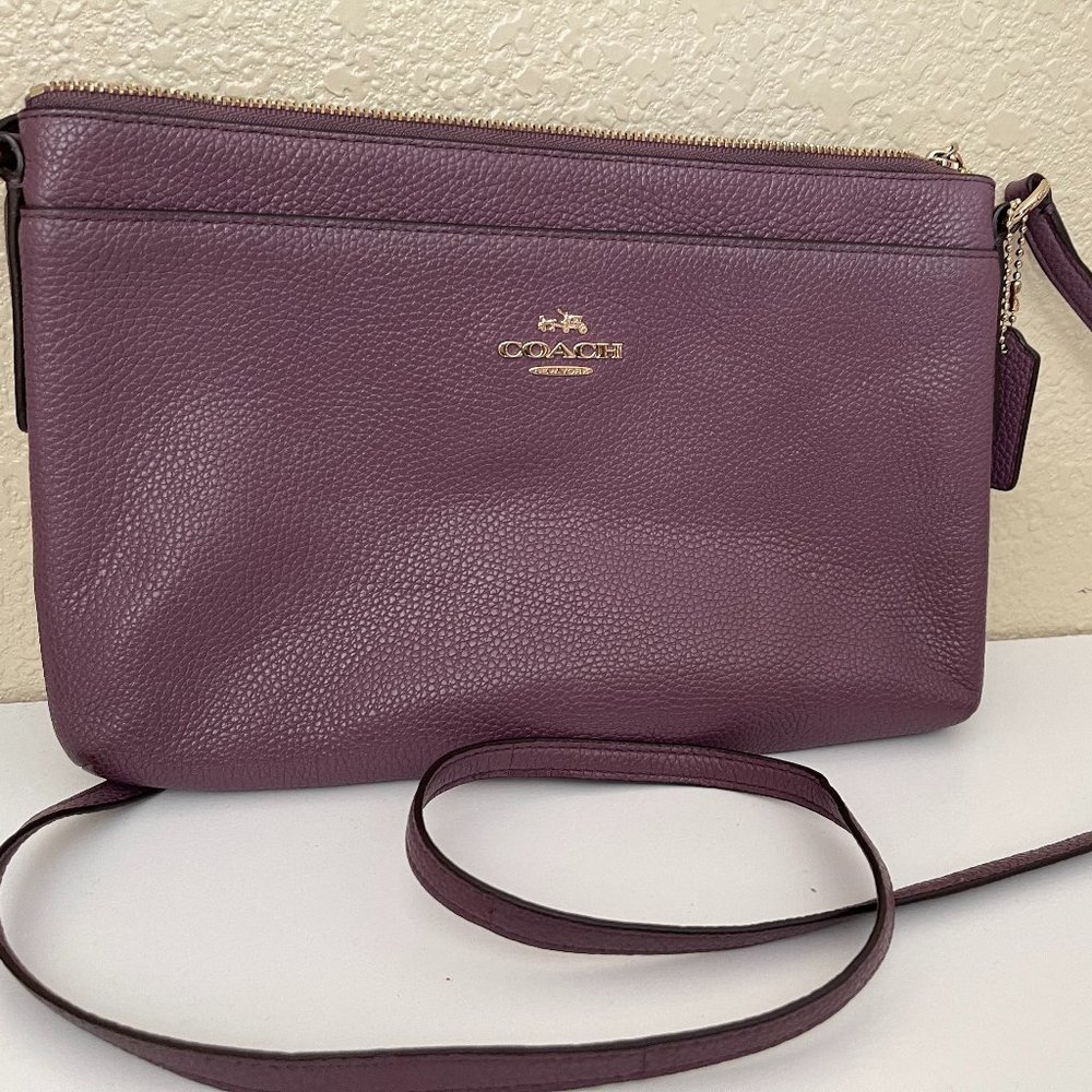 Coach Signature Crossbody - Lavender
